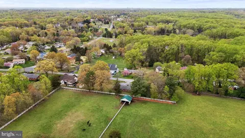 16111 Julie Ln, Laurel, MD 20707 photo 39