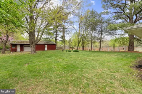 16111 Julie Ln, Laurel, MD 20707 photo 33