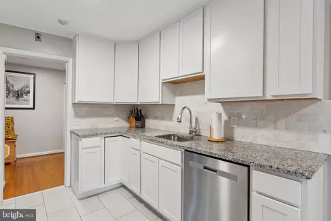 16111 Julie Ln, Laurel, MD 20707 photo 7