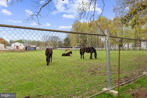 16111 Julie Ln, Laurel, MD 20707 photo 35