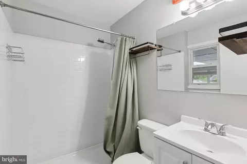 16111 Julie Ln, Laurel, MD 20707 photo 20