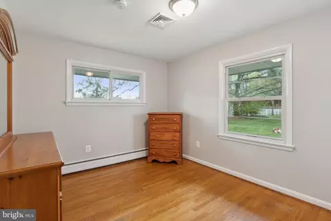 16111 Julie Ln, Laurel, MD 20707 photo 22