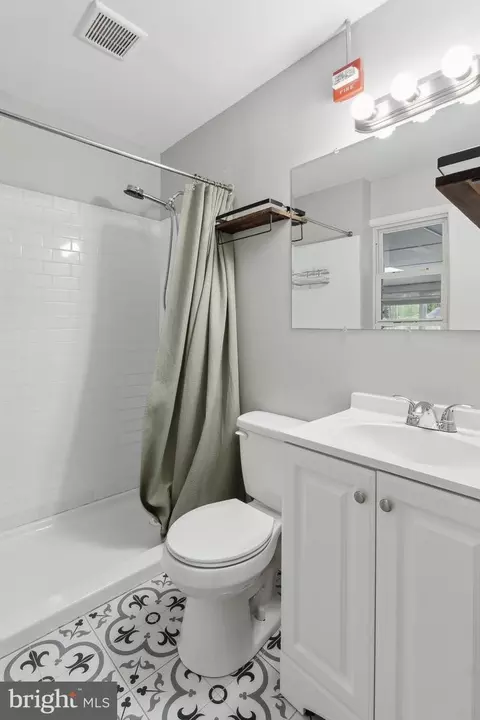 16111 Julie Ln, Laurel, MD 20707 photo 21