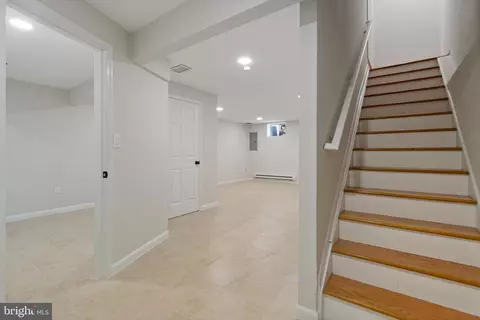 Entry Way - 2934 Buckthorn, Lanham, MD 20706 photo 4 of 4