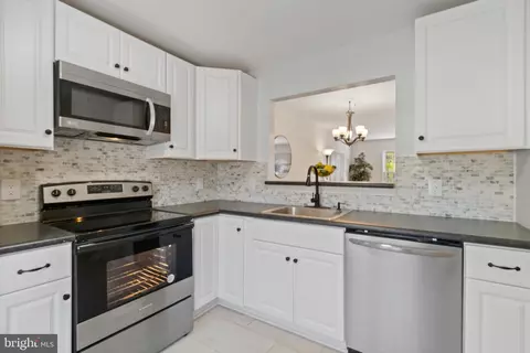 Kitchen - 2934 Buckthorn, Lanham, MD 20706 photo 2 of 2