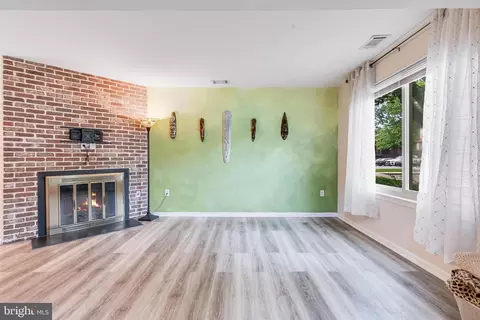 Living - 7329 Split Rail Ln, Laurel, MD 20707 photo 1 of 3