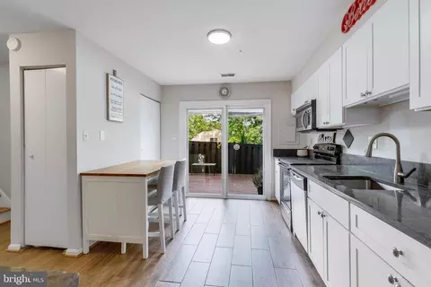 Kitchen - 7329 Split Rail Ln, Laurel, MD 20707 photo 1 of 5