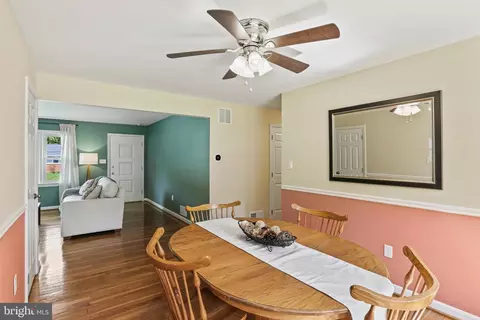 Dining - 6805 Orem Dr, Laurel, MD 20707 photo 1 of 2