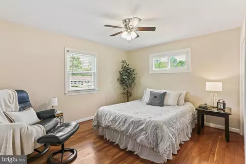 Bedroom - 6805 Orem Dr, Laurel, MD 20707 photo 4 of 5