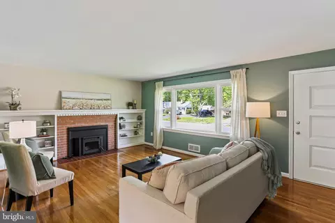 Living - 6805 Orem Dr, Laurel, MD 20707 photo 1 of 3