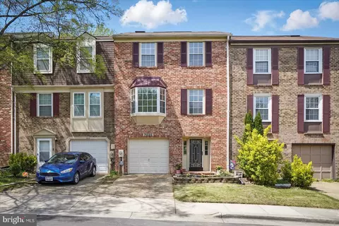 Exterior - 7020 Storch Ln, Lanham, MD 20706 photo 2 of 7