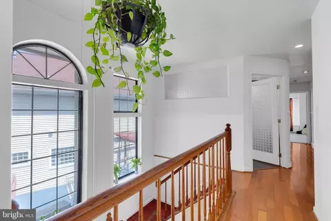Entry Way - 13604 Gresham Ct, Bowie, MD 20720 photo 5 of 7
