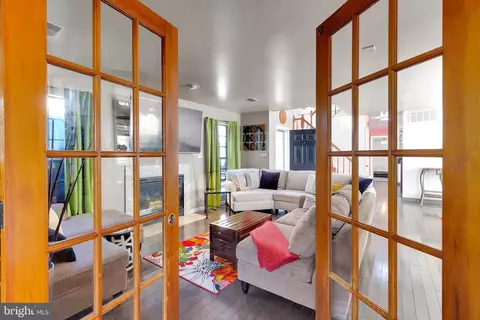 Entry Way - 13604 Gresham Ct, Bowie, MD 20720 photo 3 of 7