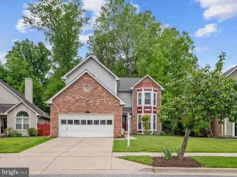 Exterior - 14226 Greenview Dr, Laurel, MD 20708 photo 3 of 14
