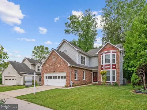Exterior - 14226 Greenview Dr, Laurel, MD 20708 photo 4 of 14