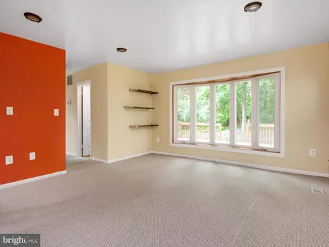 Living - 14226 Greenview Dr, Laurel, MD 20708 photo 3 of 9