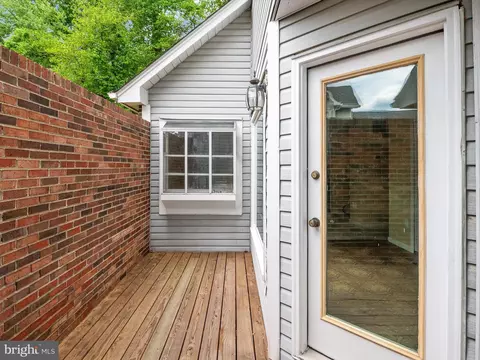 Exterior - 14226 Greenview Dr, Laurel, MD 20708 photo 6 of 14