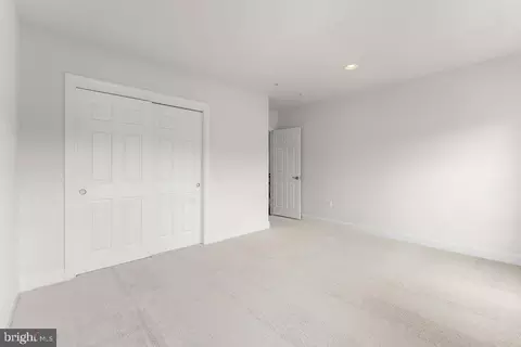 Bedroom - 13405 Frontgate Dr, Marlboro, MD 20774 photo 5 of 7