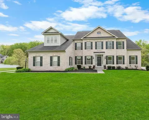 13405 Frontgate Dr, Marlboro, MD 20774