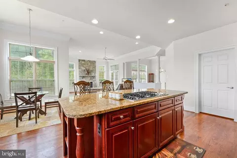 Kitchen - 13405 Frontgate Dr, Marlboro, MD 20774 photo 4 of 5