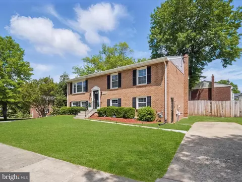 Exterior - 12012 Birchview Dr, Clinton, MD 20735 photo 3 of 3