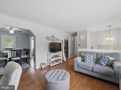 Entry Way - 12012 Birchview Dr, Clinton, MD 20735 photo 2 of 2