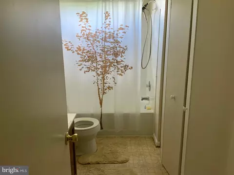 9505 Silver Fox Turn Turn, Clinton, MD 20735 photo 5