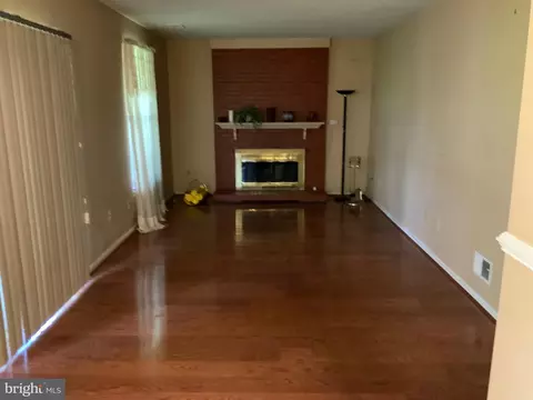 9505 Silver Fox Turn Turn, Clinton, MD 20735 photo 3