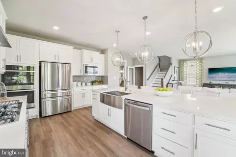 Kitchen - 6503 Clubhouse Dr, Laurel, MD 20708 photo 1 of 1