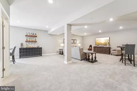 Entry Way - 6503 Clubhouse Dr, Laurel, MD 20708 photo 18 of 19