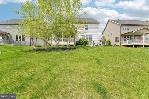 Exterior - 6503 Clubhouse Dr, Laurel, MD 20708 photo 9 of 9