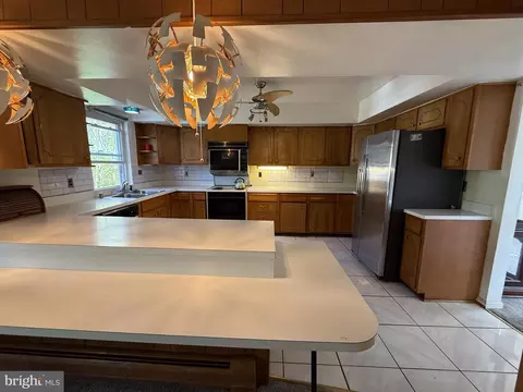 Kitchen - 4325 Delmar Ave, Temple Hills, MD 20748 photo 1 of 2