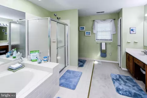 Bath - 11500 Waesche Dr, Bowie, MD 20721 photo 2 of 2
