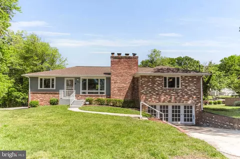 2300 Foster Pl, Temple Hills, MD 20748