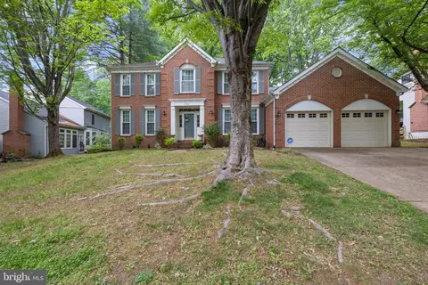 5502 Lakeford Ln, Bowie, MD 20720