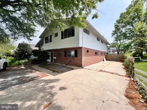 9227 Riggs Rd, Adelphi, MD 20783