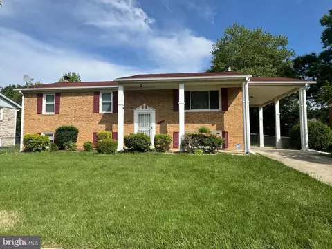 5709 Plata St, Clinton, MD 20735
