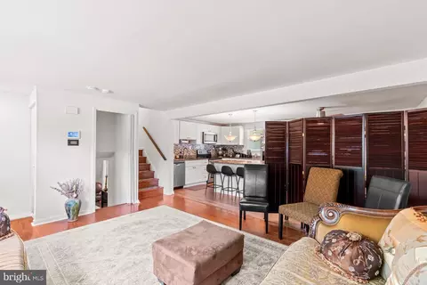 12201 Windbrook Dr, Clinton, MD 20735 photo 6
