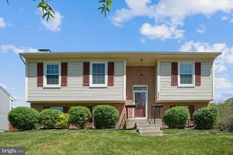 1033 Saint Michaels Dr, Bowie, MD 20721
