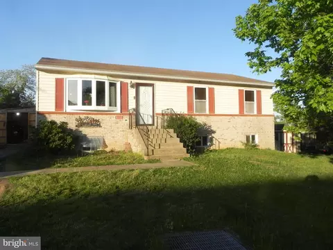 9110 Cooper Dr, Fort Washington, MD 20744