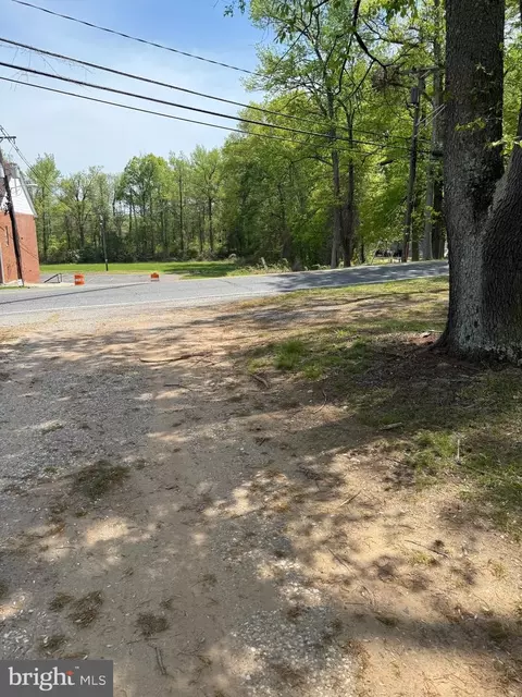 5110 Baltimore Ln, Lanham, MD 20706 photo 3