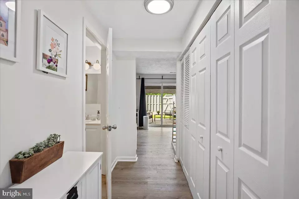  1653 Forest Park, District Heights, MD 20747 photo 17