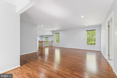Living - 8712 Brazke Ct, Clinton, MD 20735 photo 7 of 7