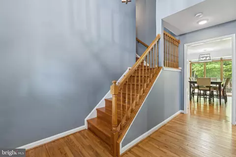 Entry Way - 8712 Brazke Ct, Clinton, MD 20735 photo 3 of 5