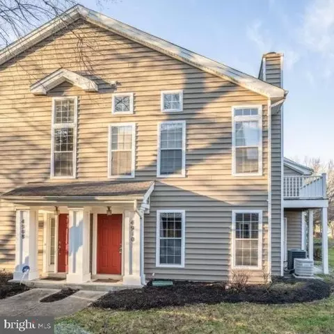 4910 King Patrick Way #201, Marlboro, MD 20772