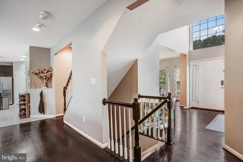 Entry Way - 9506 Wilton Pl, Clinton, MD 20735 photo 7 of 8