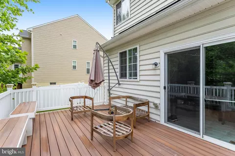 Exterior - 9506 Wilton Pl, Clinton, MD 20735 photo 2 of 5