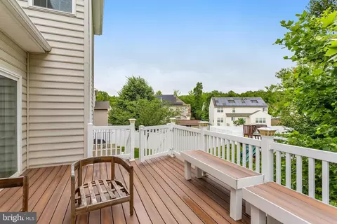 Exterior - 9506 Wilton Pl, Clinton, MD 20735 photo 3 of 5