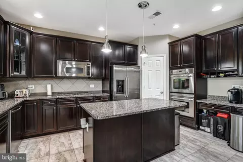 Kitchen - 9506 Wilton Pl, Clinton, MD 20735 photo 1 of 3