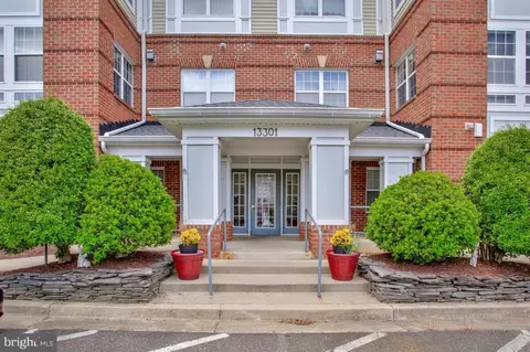 13301 New Acadia Ln #207, Marlboro, MD 20774